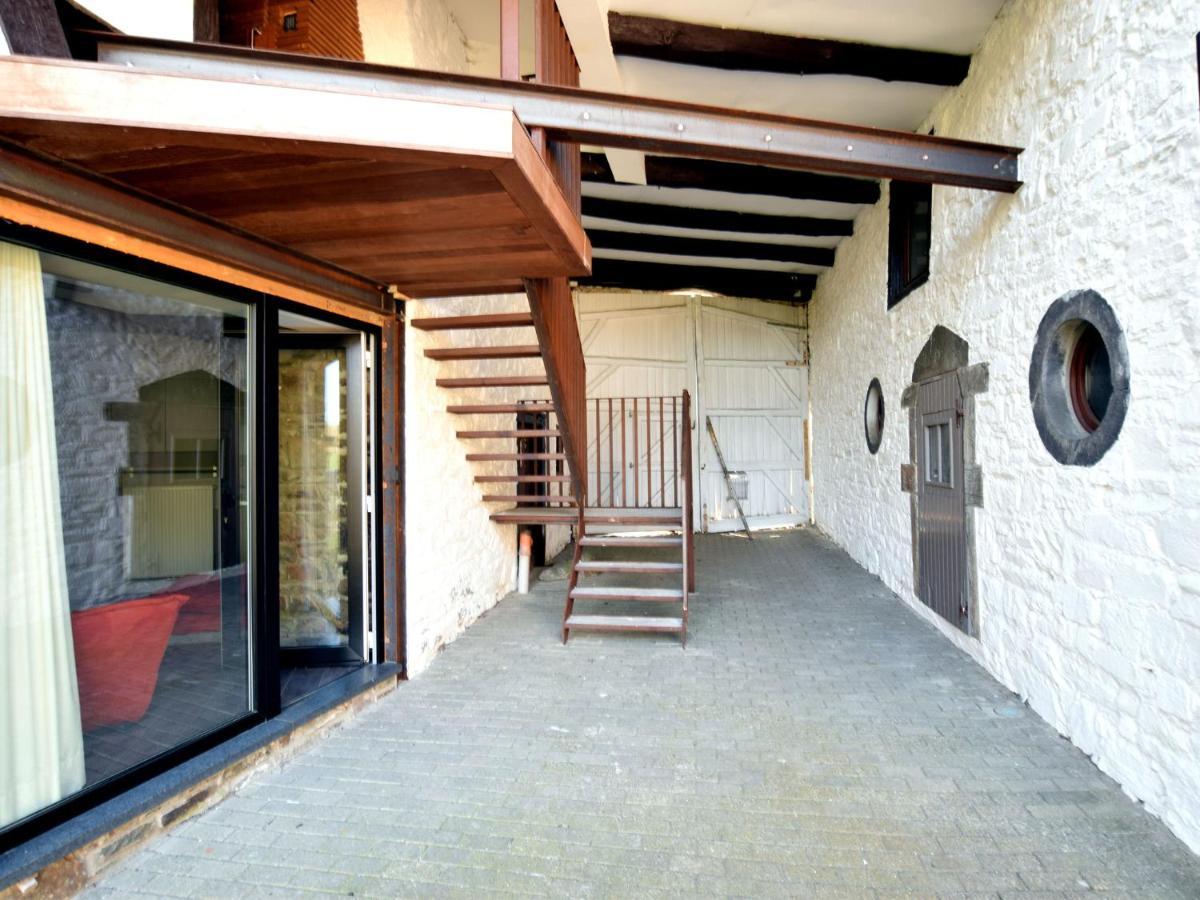Modern And Cozy Studio In A Former Coach House Robertville Exteriör bild